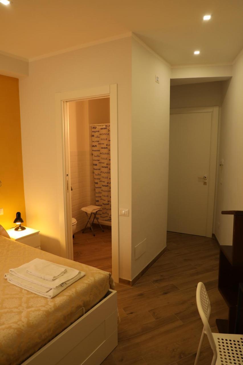 Affittacamere Arte Nei Colori Roma Exterior foto